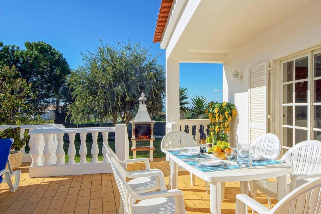 Villa Licinia Guia  Exteriör bild